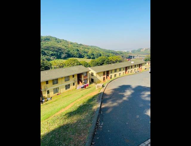 2 BEDROOM APARTMENT FOR SALE IN WOODHAVEN